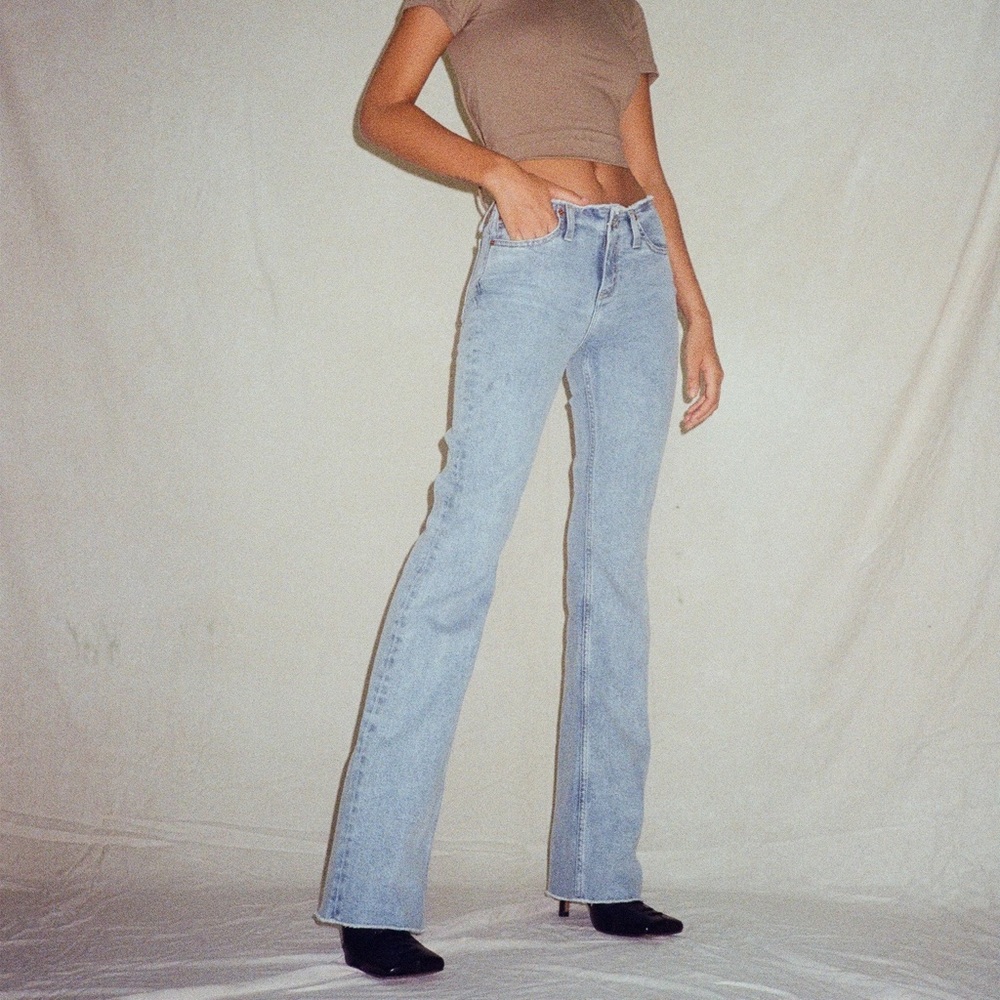 Motels Rocks Low rise frayed Jeans